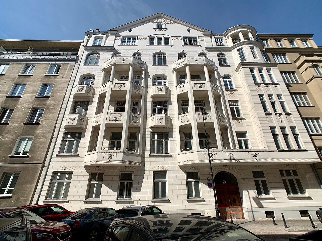 A residential apartment building on Lwowska Street in Warsaw, Poland, reflecting the city's housing market.